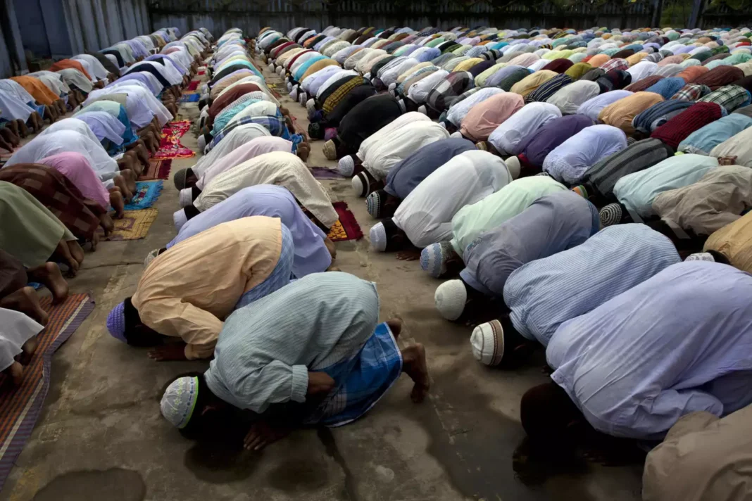 Holy Month: 2 Motorcycles Stolen During Taraweeh Prayers In Abuja